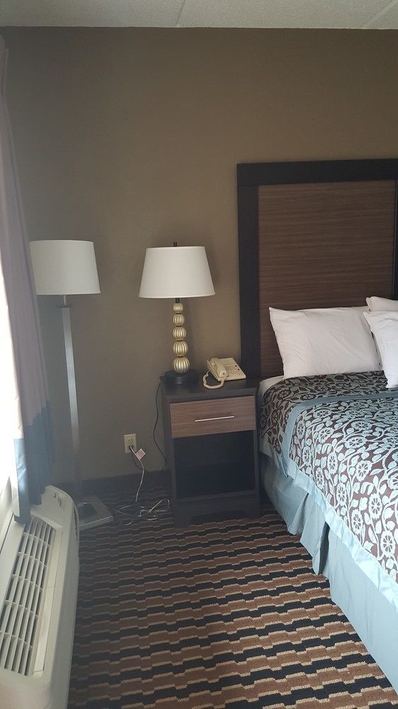 Econo Lodge フォレスト・シティ エクステリア 写真