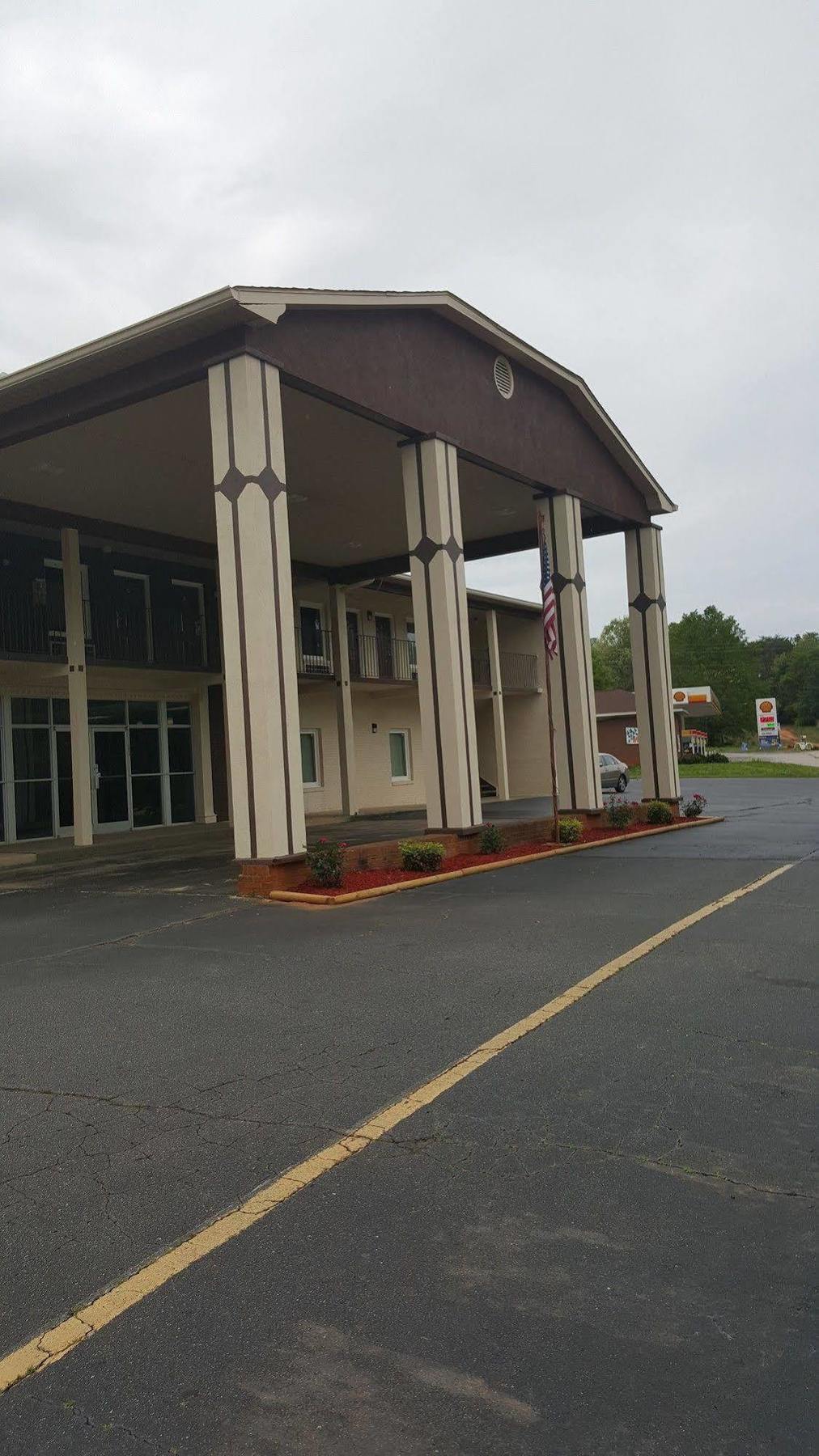 Econo Lodge フォレスト・シティ エクステリア 写真