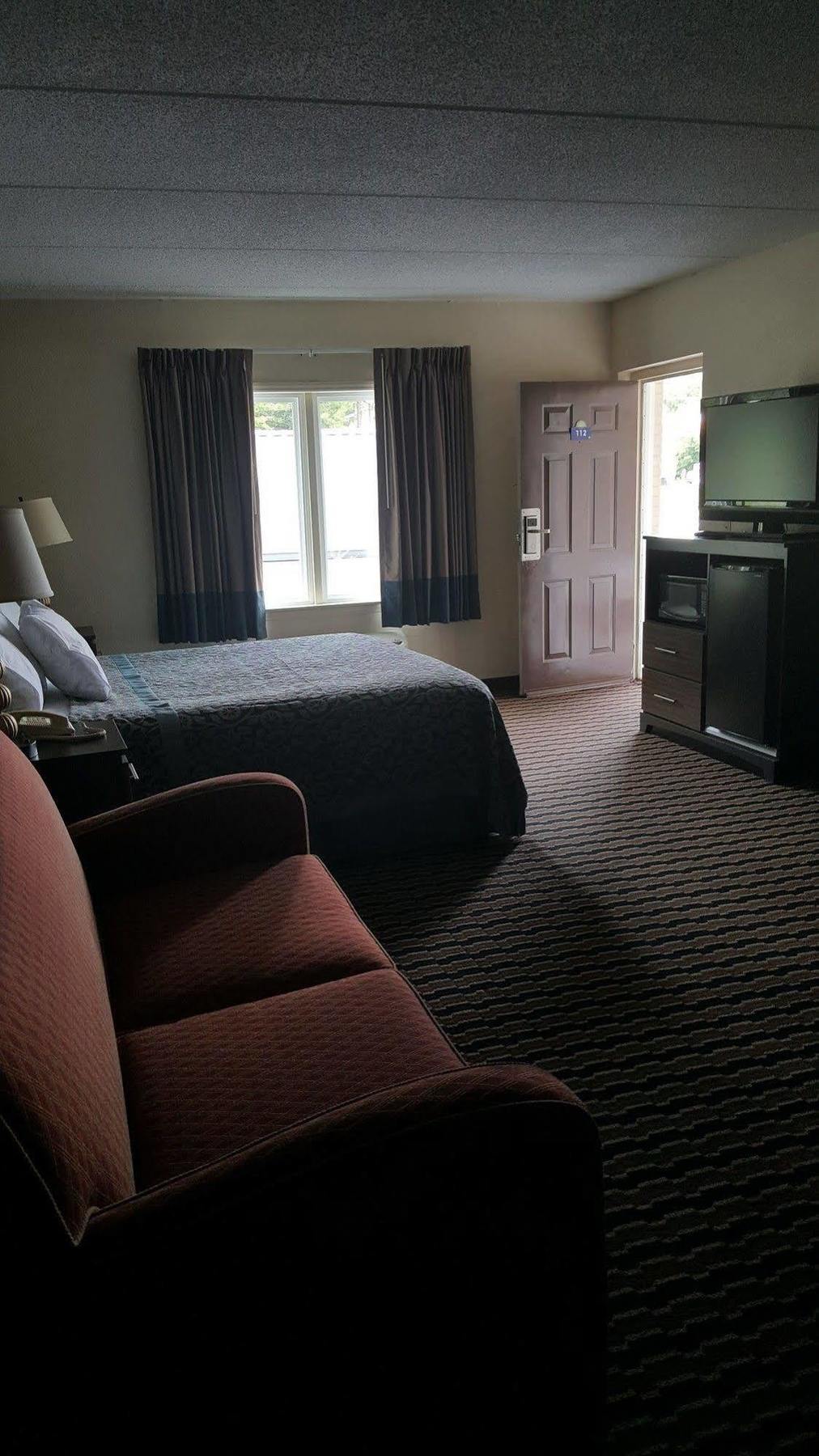 Econo Lodge フォレスト・シティ エクステリア 写真